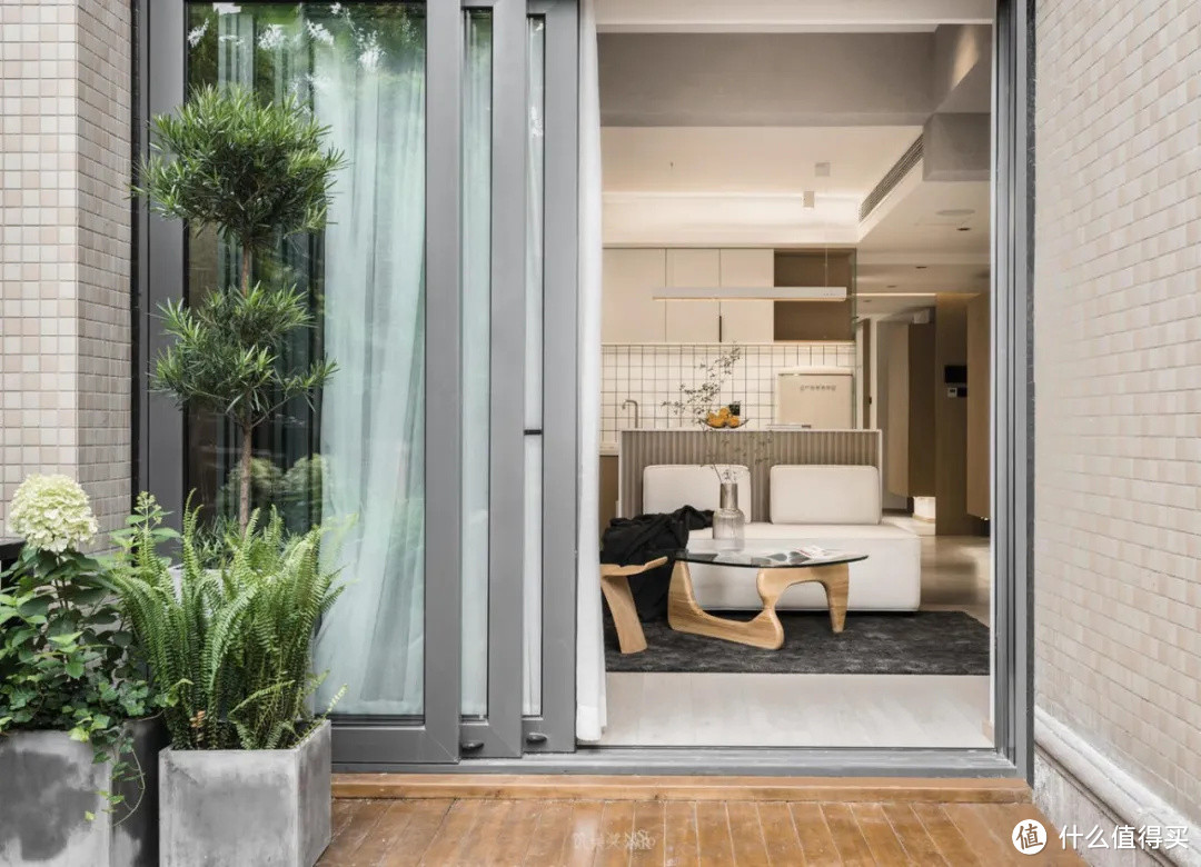 上海90后夫妻的54㎡老房改造:一居变两居,还有41㎡超大花园!